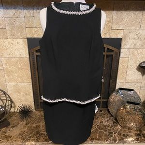 Woman’s Two Piece Skirt Set